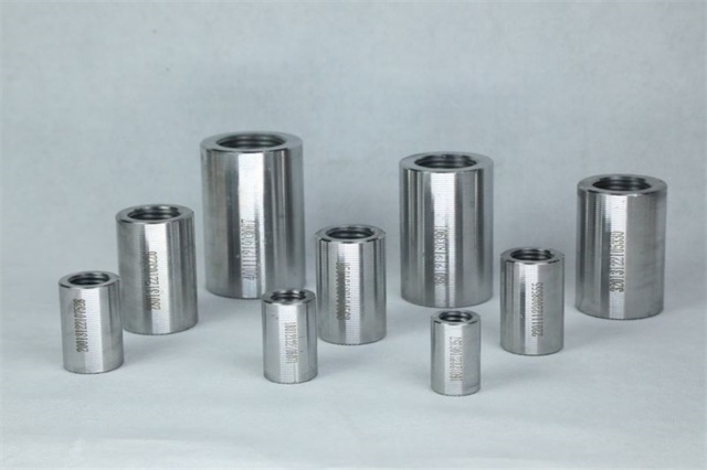 海南直螺纹钢筋<font style='color:red'>套筒</font>